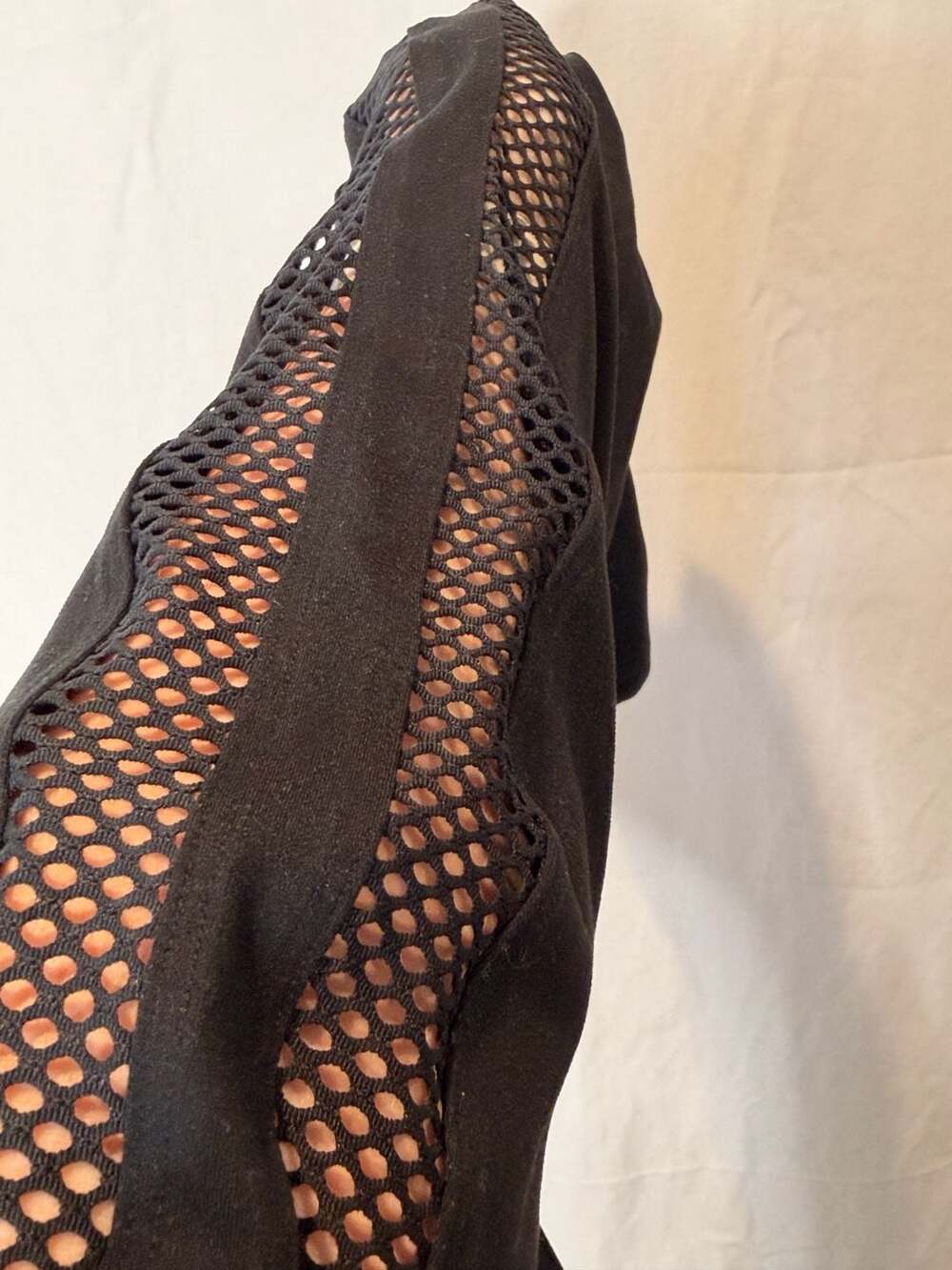 Bombshell Sportswear Black Mesh Side Leggings - Picture 3 of 7